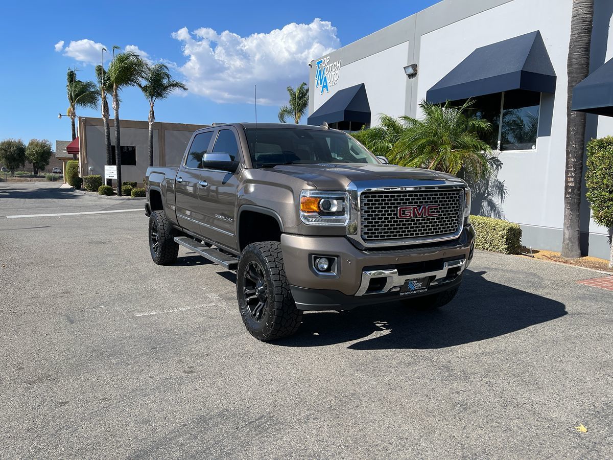 2015 Gmc Sierra Denali photo 3