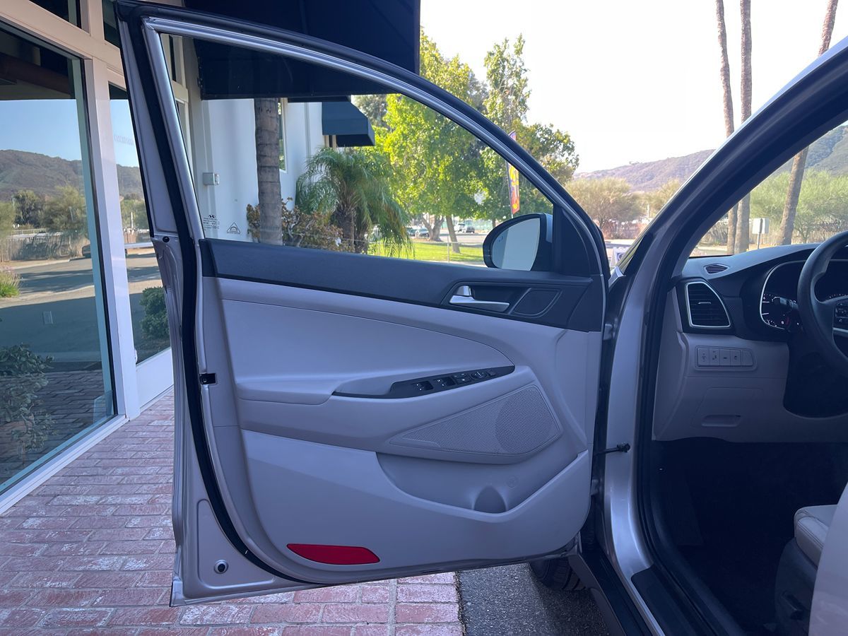 2020 Hyundai Tucson Value photo 15