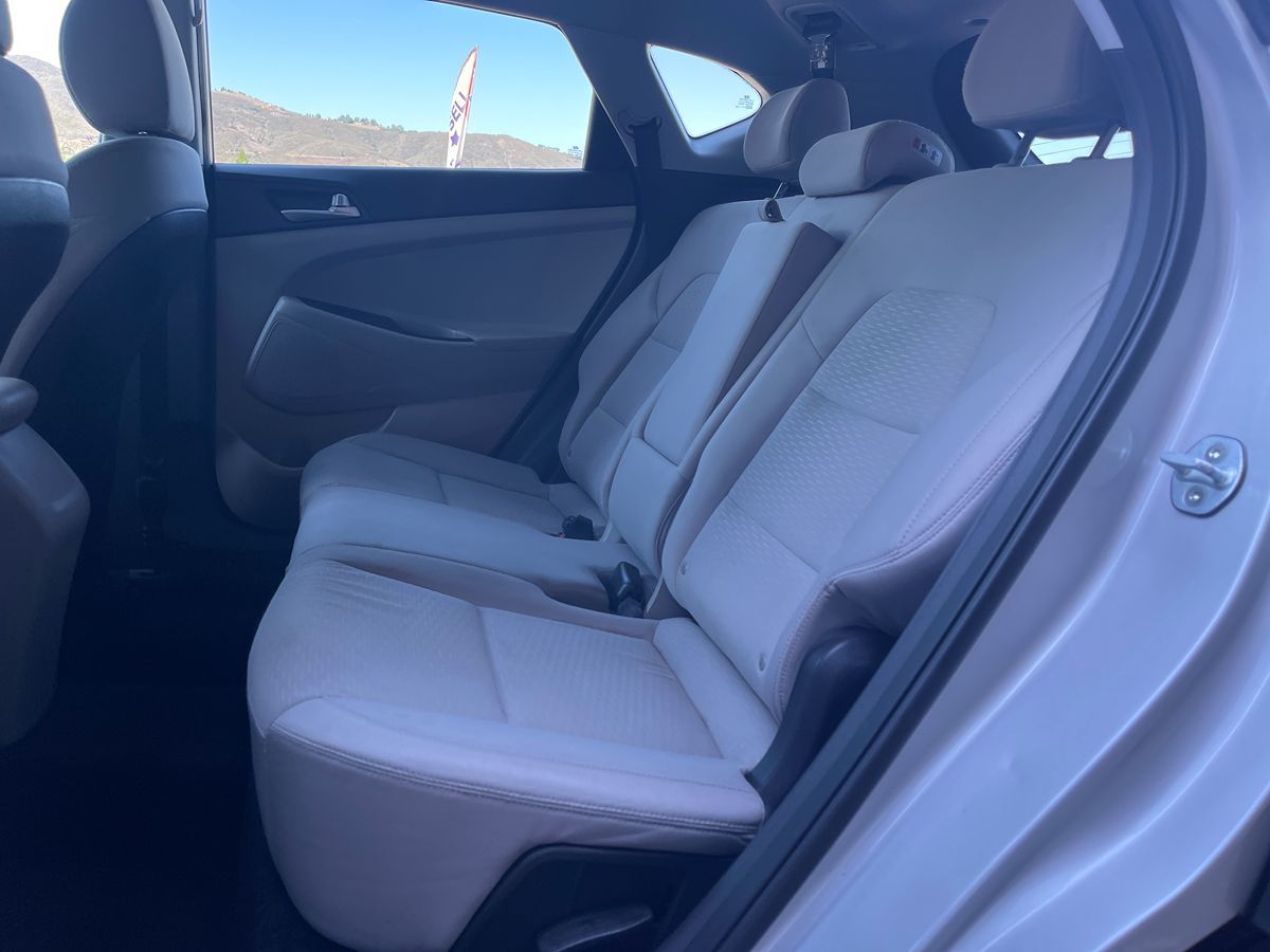 2020 Hyundai Tucson Value photo 18