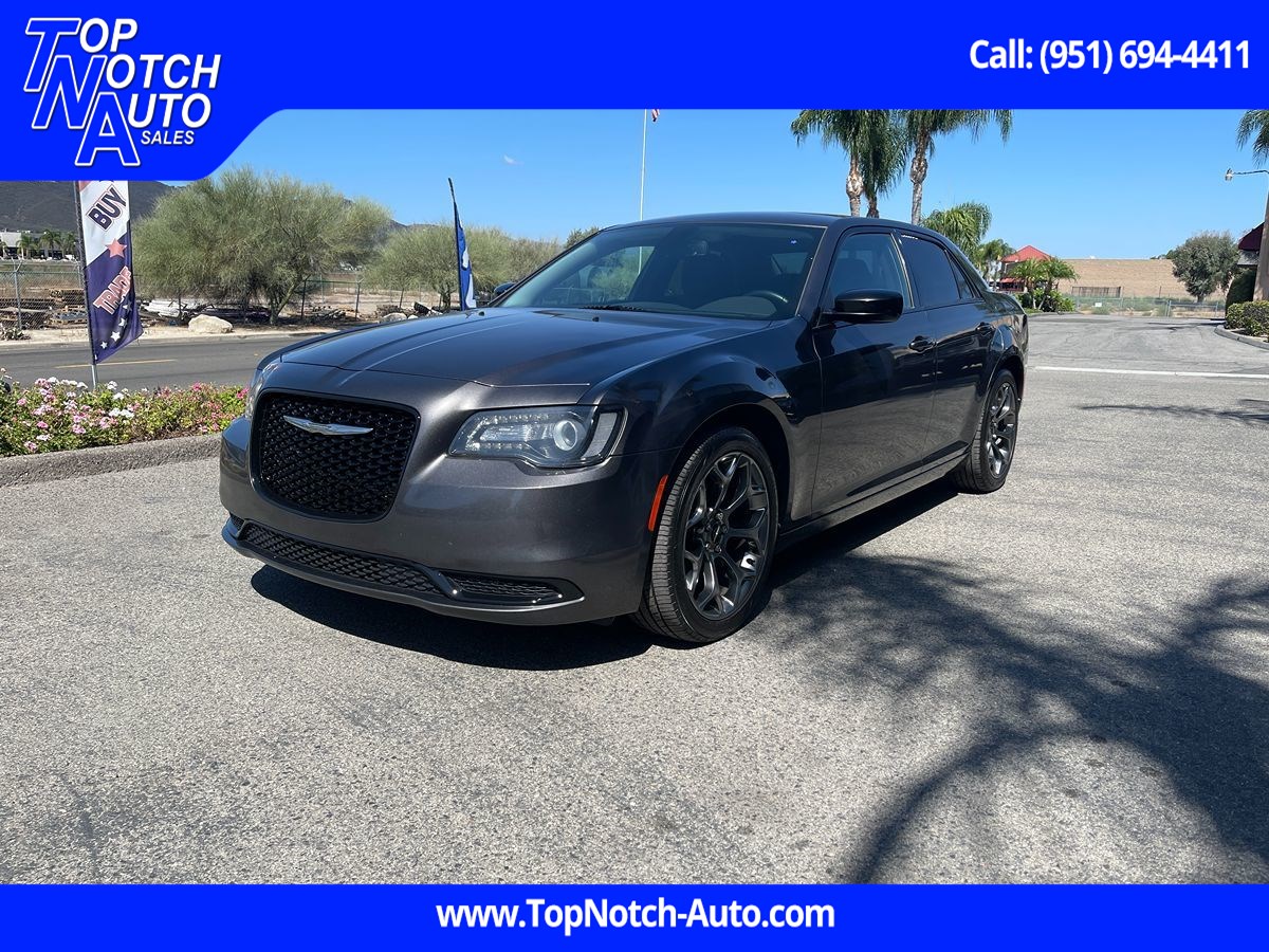 2018 Chrysler 300