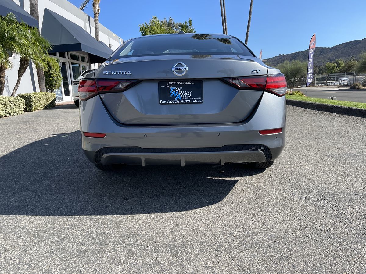 2023 Nissan Sentra SV photo 4