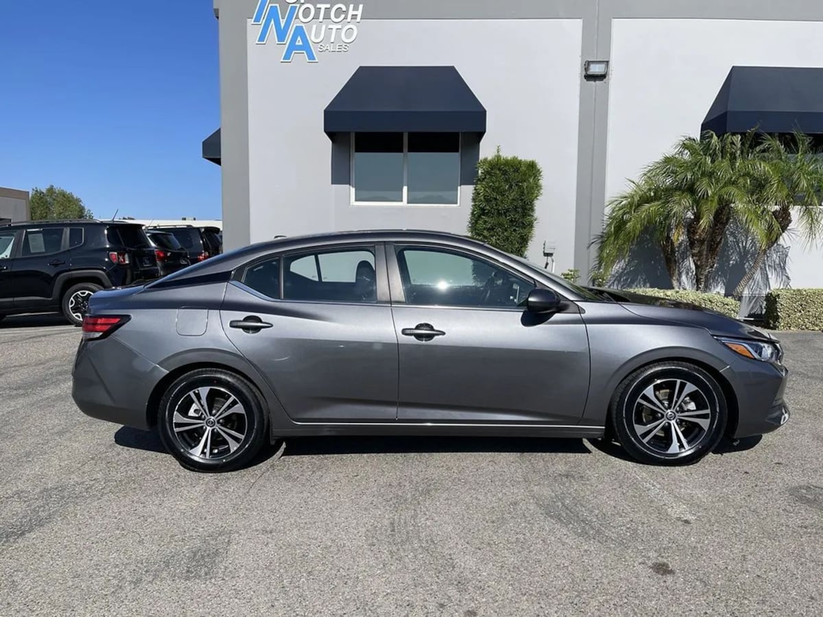 2023 Nissan Sentra SV - Photo 4