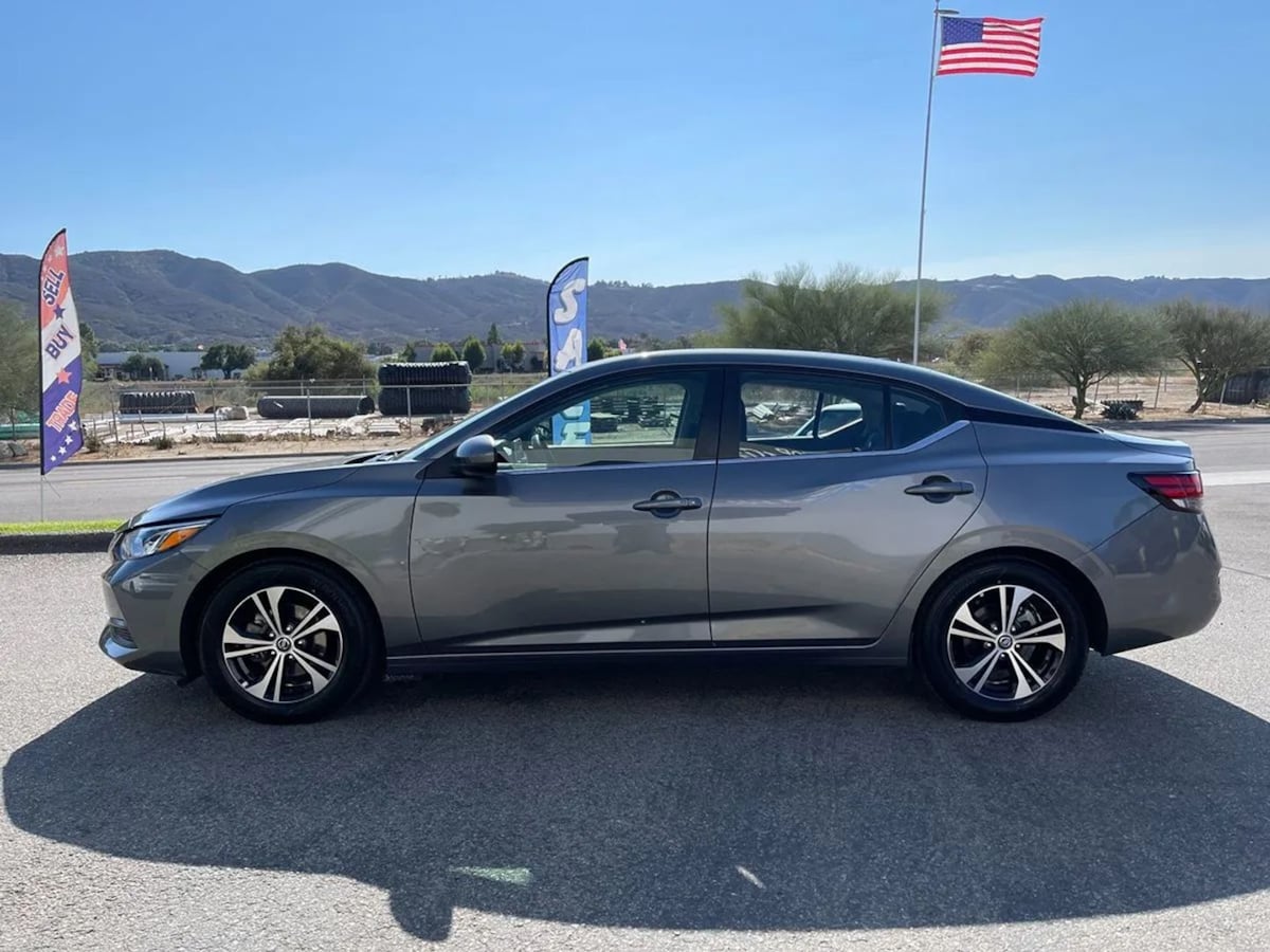 2023 Nissan Sentra SV - Photo 8