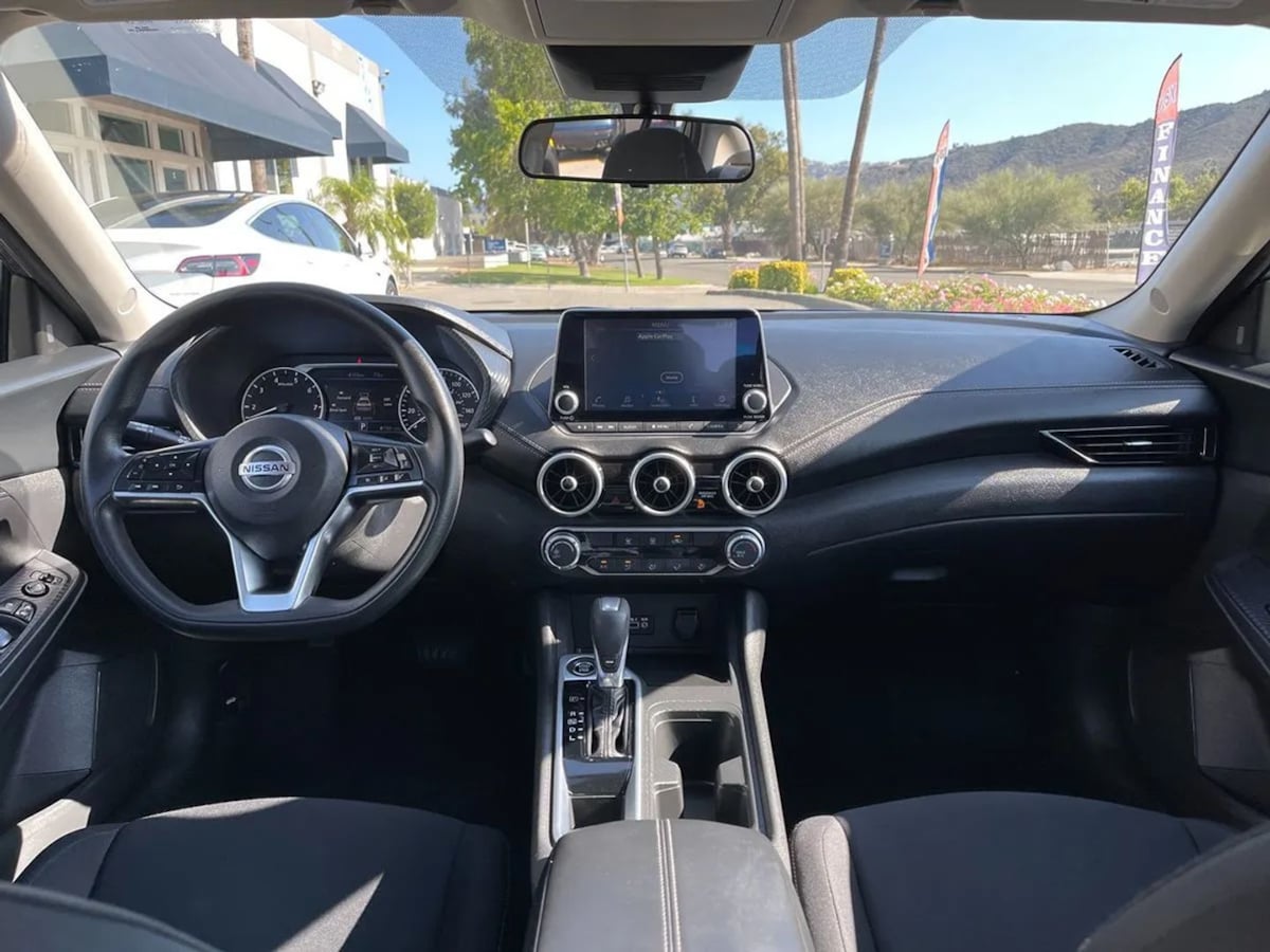 2023 Nissan Sentra SV - Photo 12