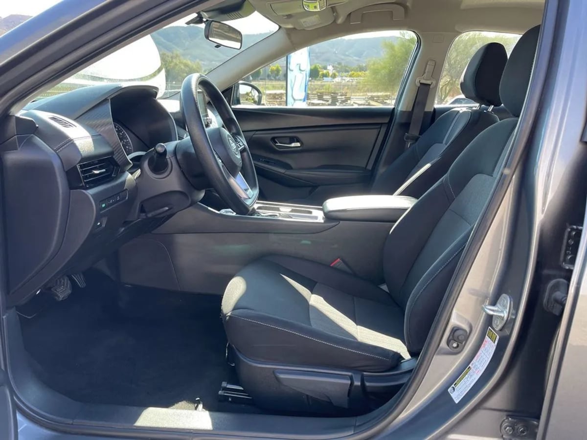 2023 Nissan Sentra SV - Photo 14