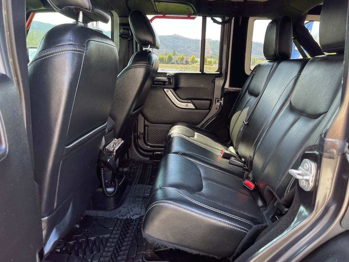 2017 Jeep Wrangler Unlimited Rubicon Hard Rock photo 17