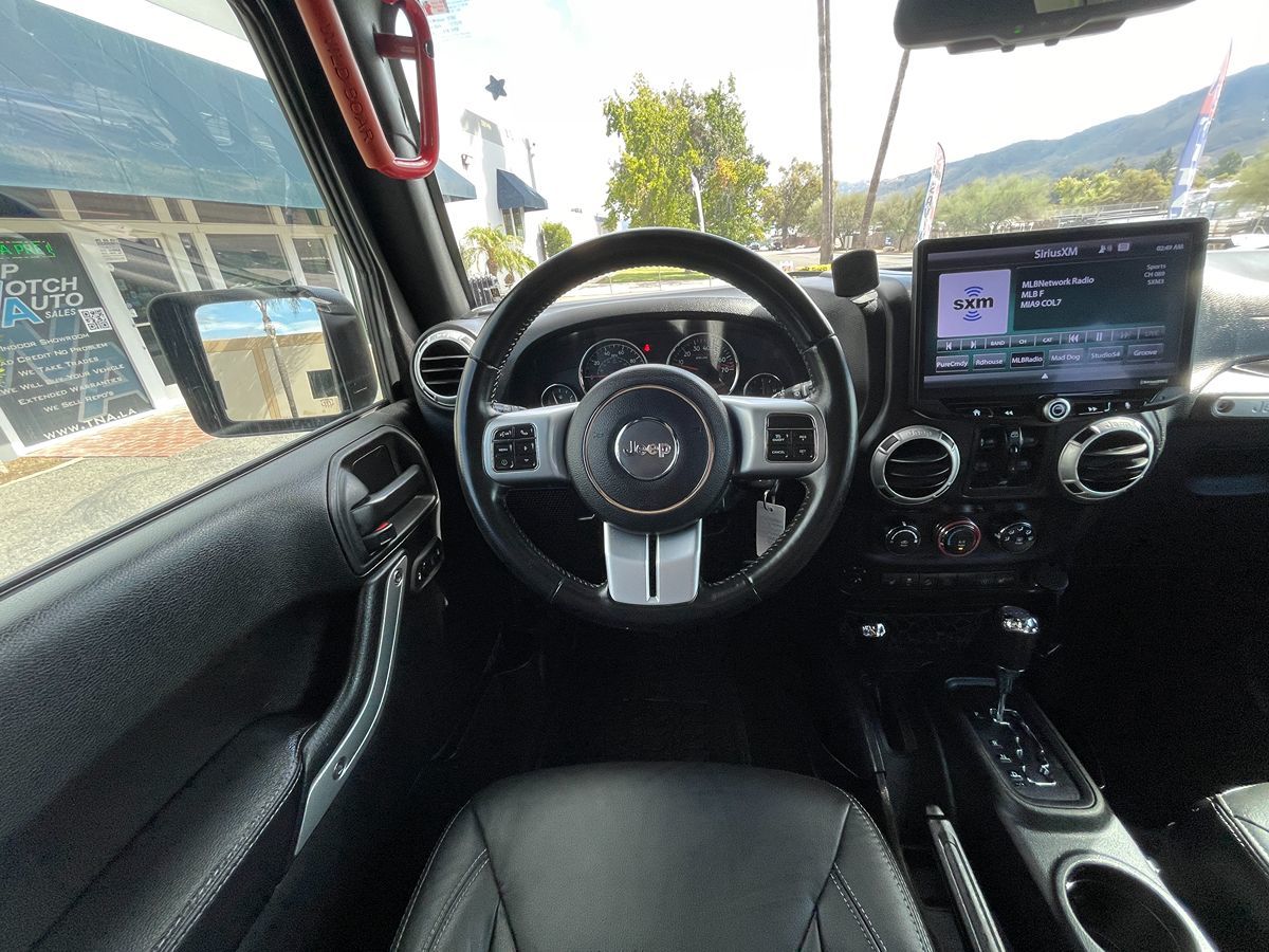 2017 Jeep Wrangler Unlimited Rubicon Hard Rock photo 12