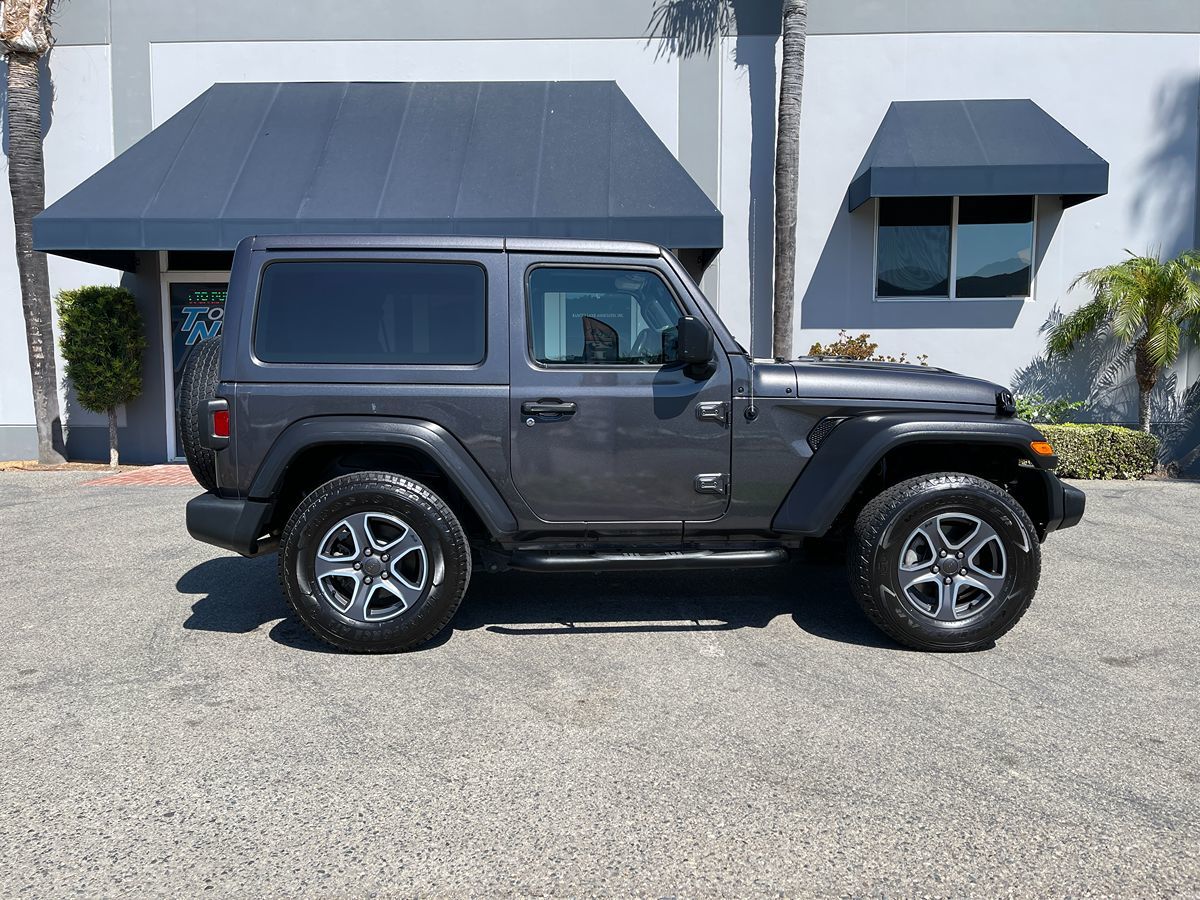 2019 Jeep Wrangler Sport S photo 4