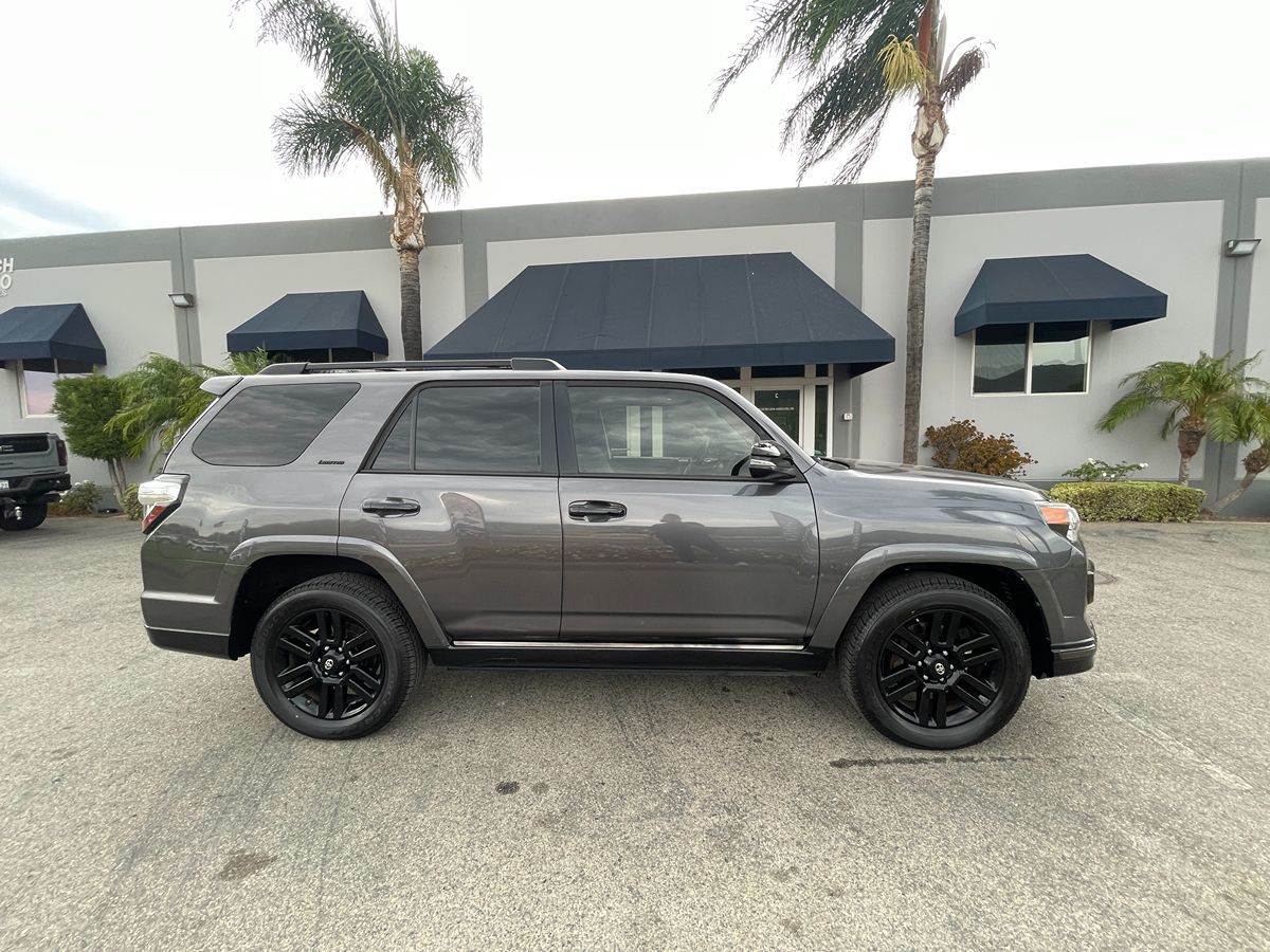 2020 Toyota 4Runner Nightshade Edition Special Edition photo 4