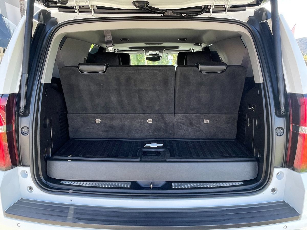 2016 Chevrolet Tahoe LT photo 9