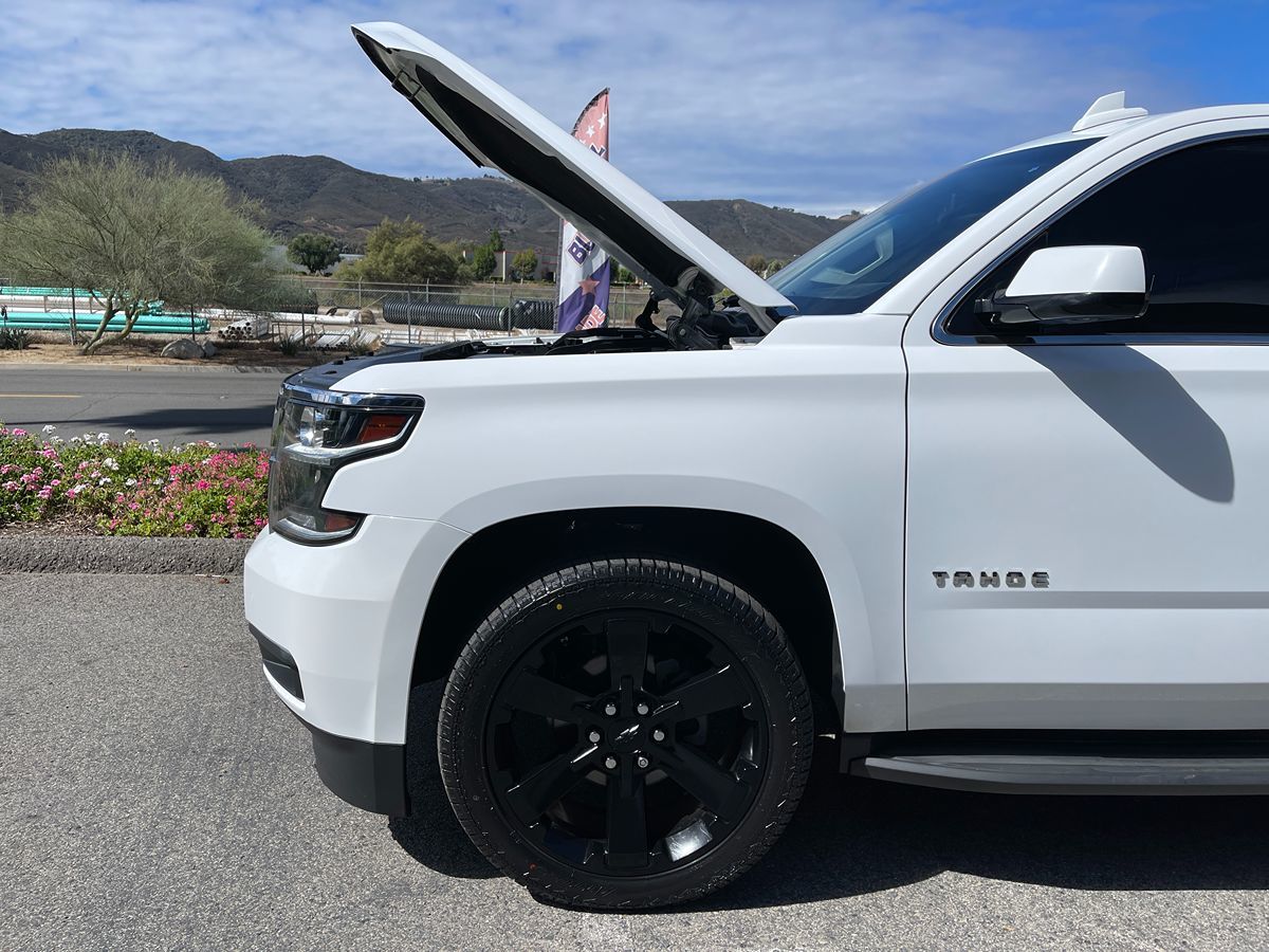 2016 Chevrolet Tahoe LT photo 35