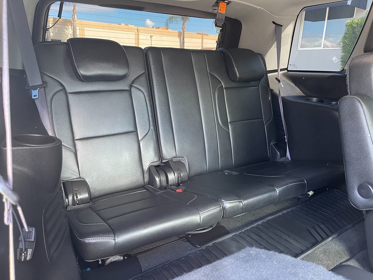 2016 Chevrolet Tahoe LT photo 27