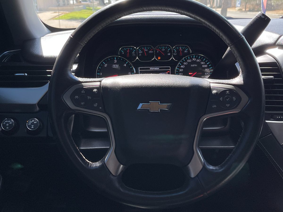 2016 Chevrolet Tahoe LT photo 28