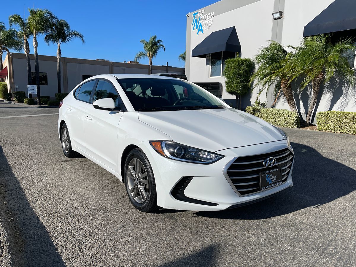 2018 Hyundai Elantra SEL Value Edition Limited photo 2