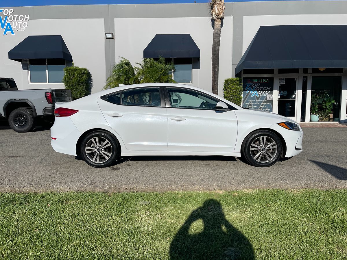 2018 Hyundai Elantra SEL Value Edition Limited photo 3