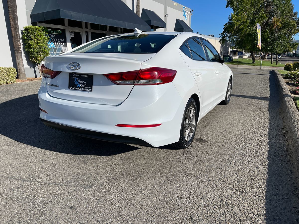 2018 Hyundai Elantra SEL Value Edition Limited photo 4