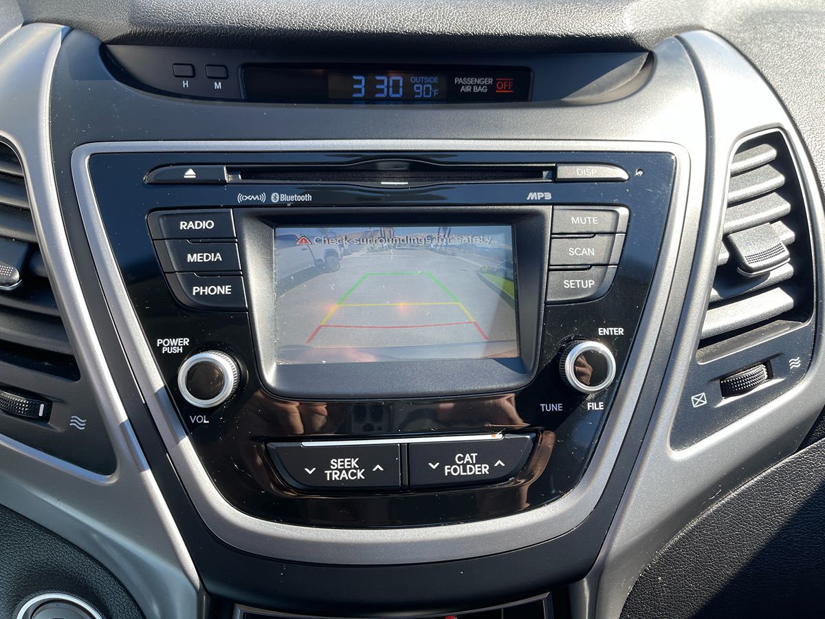 2016 Hyundai Elantra Value Edition photo 10