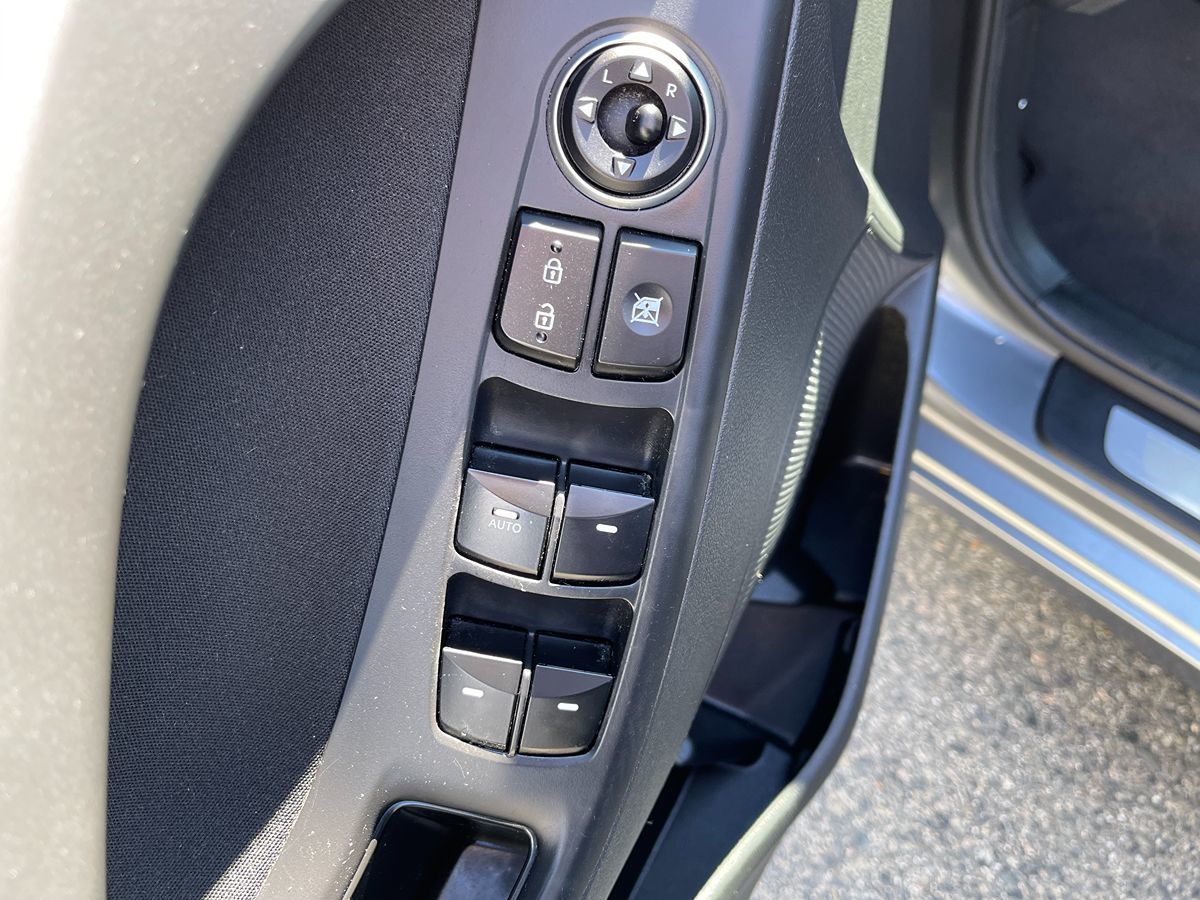 2016 Hyundai Elantra Value Edition photo 18