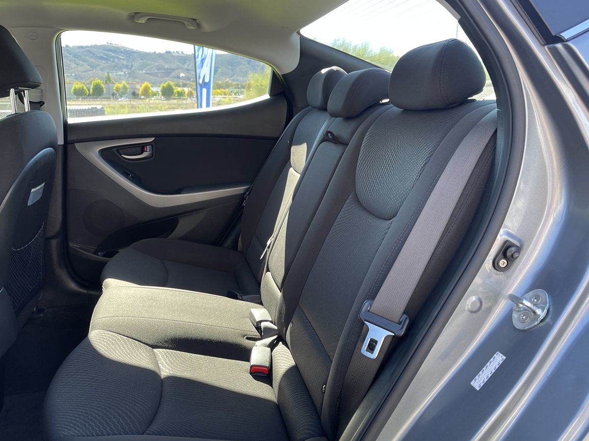 2016 Hyundai Elantra Value Edition photo 20