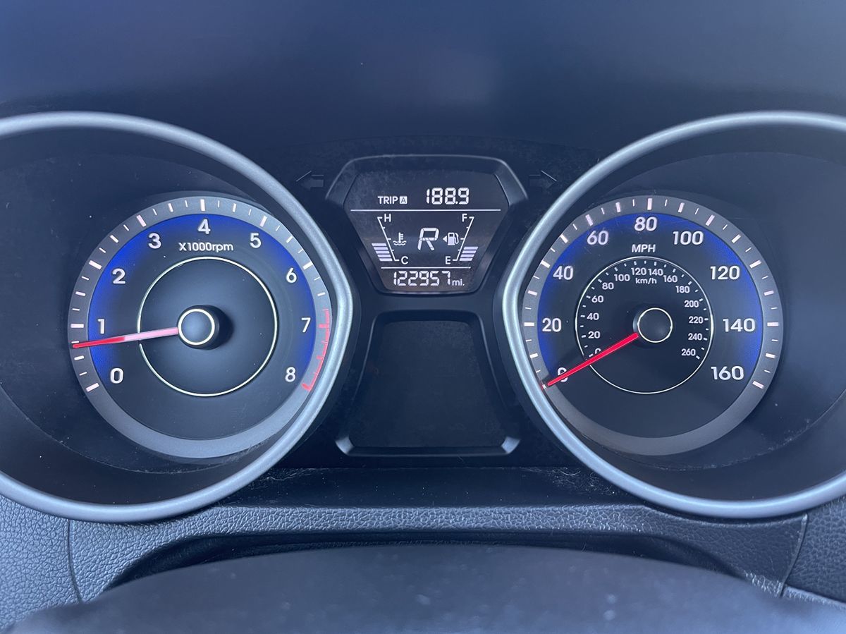 2016 Hyundai Elantra Value Edition photo 26