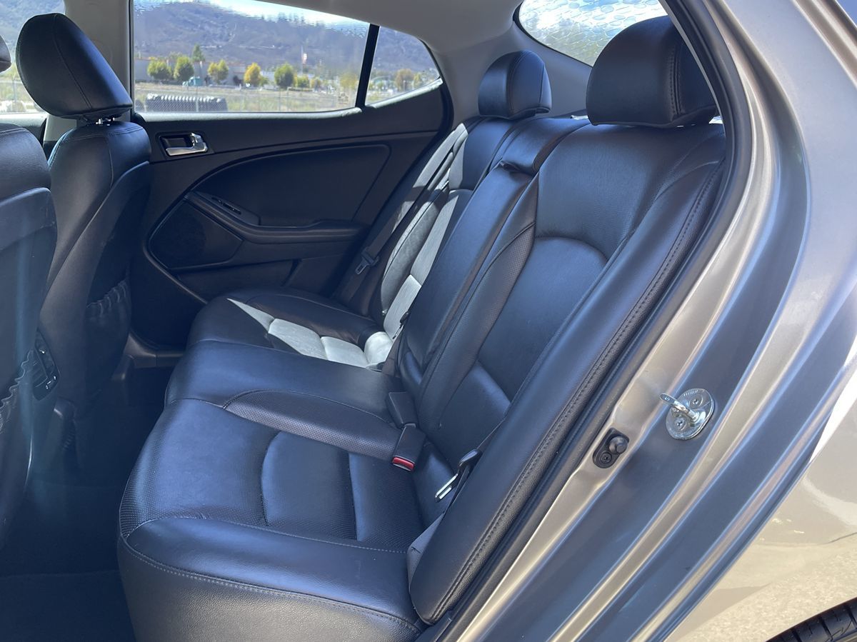 2014 Kia Optima SX Turbo Premium photo 17