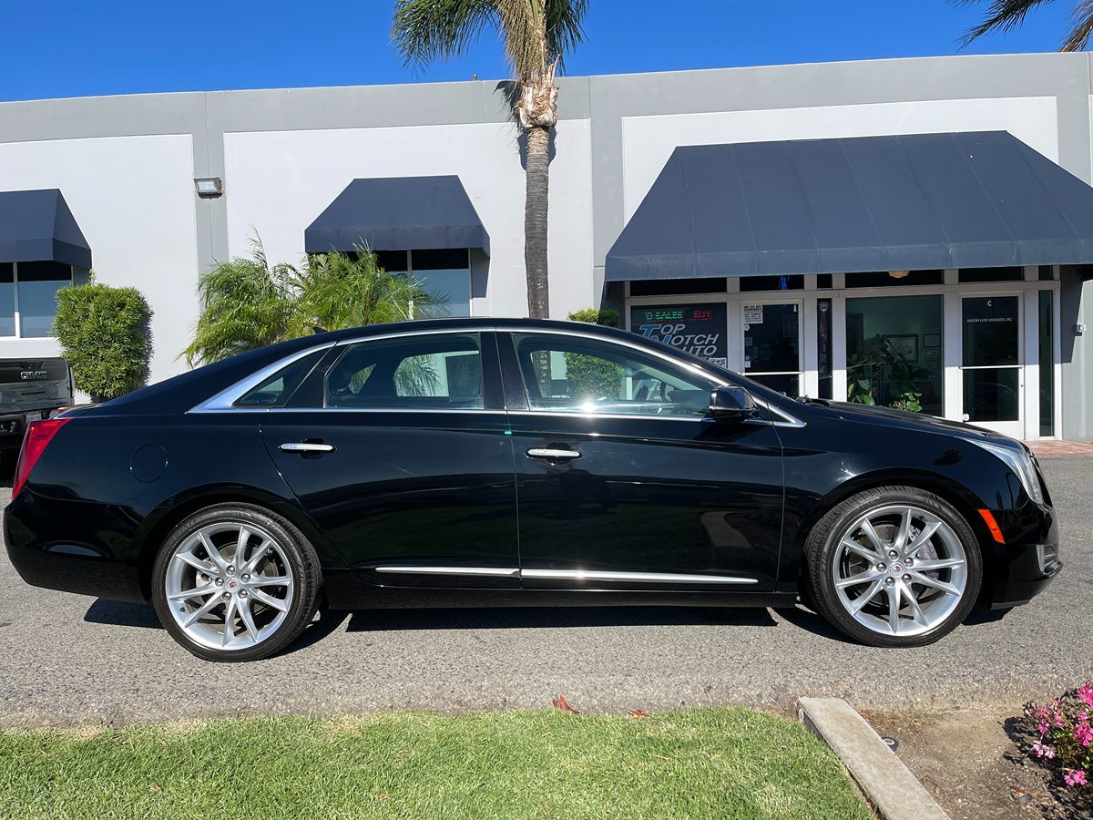2014 Cadillac XTS Premium photo 4