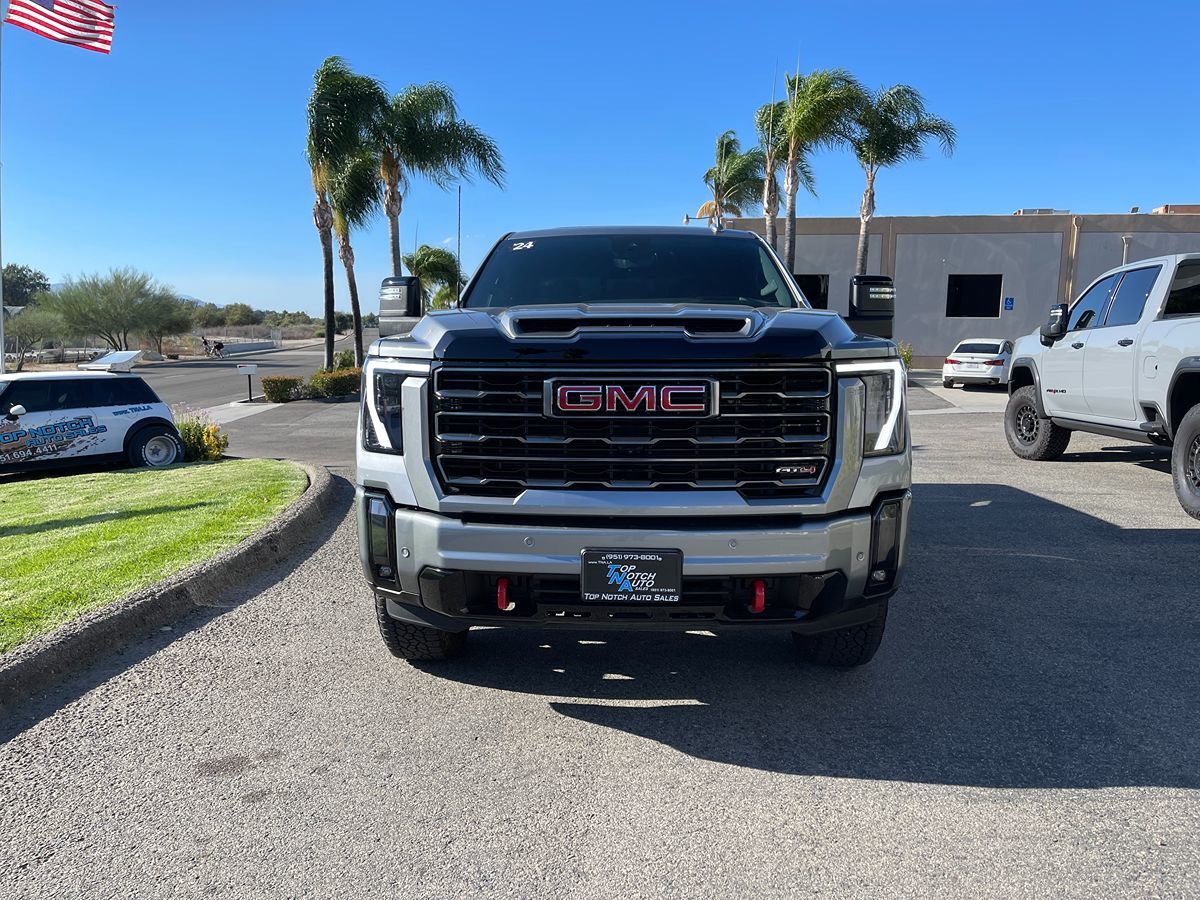 2024 Gmc Sierra HD AT4 photo 2