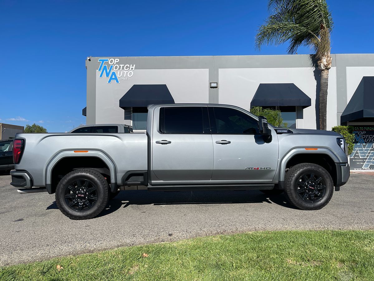 2024 Gmc Sierra HD AT4 photo 4