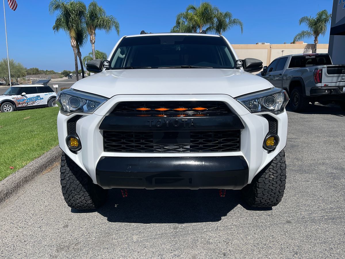 2020 Toyota 4Runner SR5 Premium photo 2