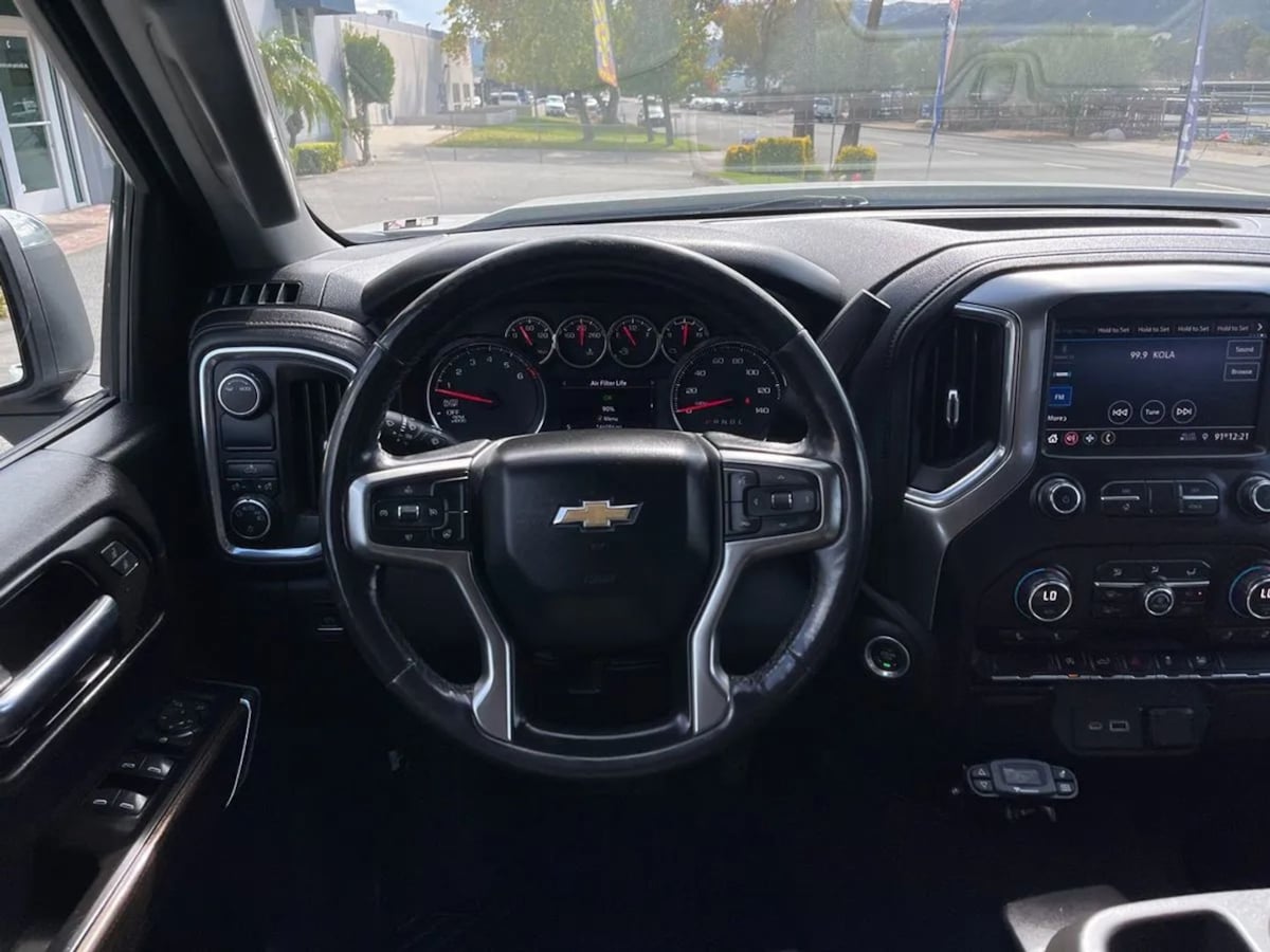 2021 Chevrolet Silverado 1500 LT - Photo 18
