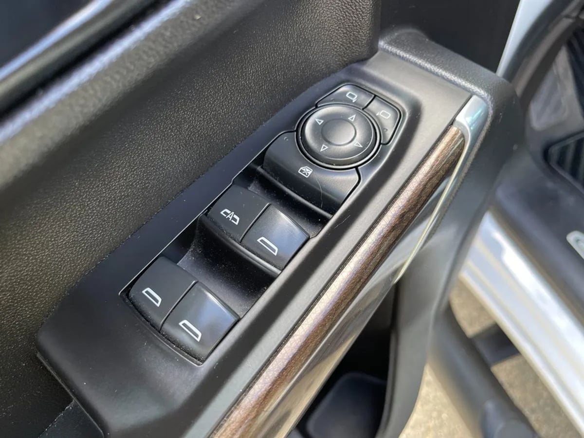 2021 Chevrolet Silverado 1500 LT - Photo 20