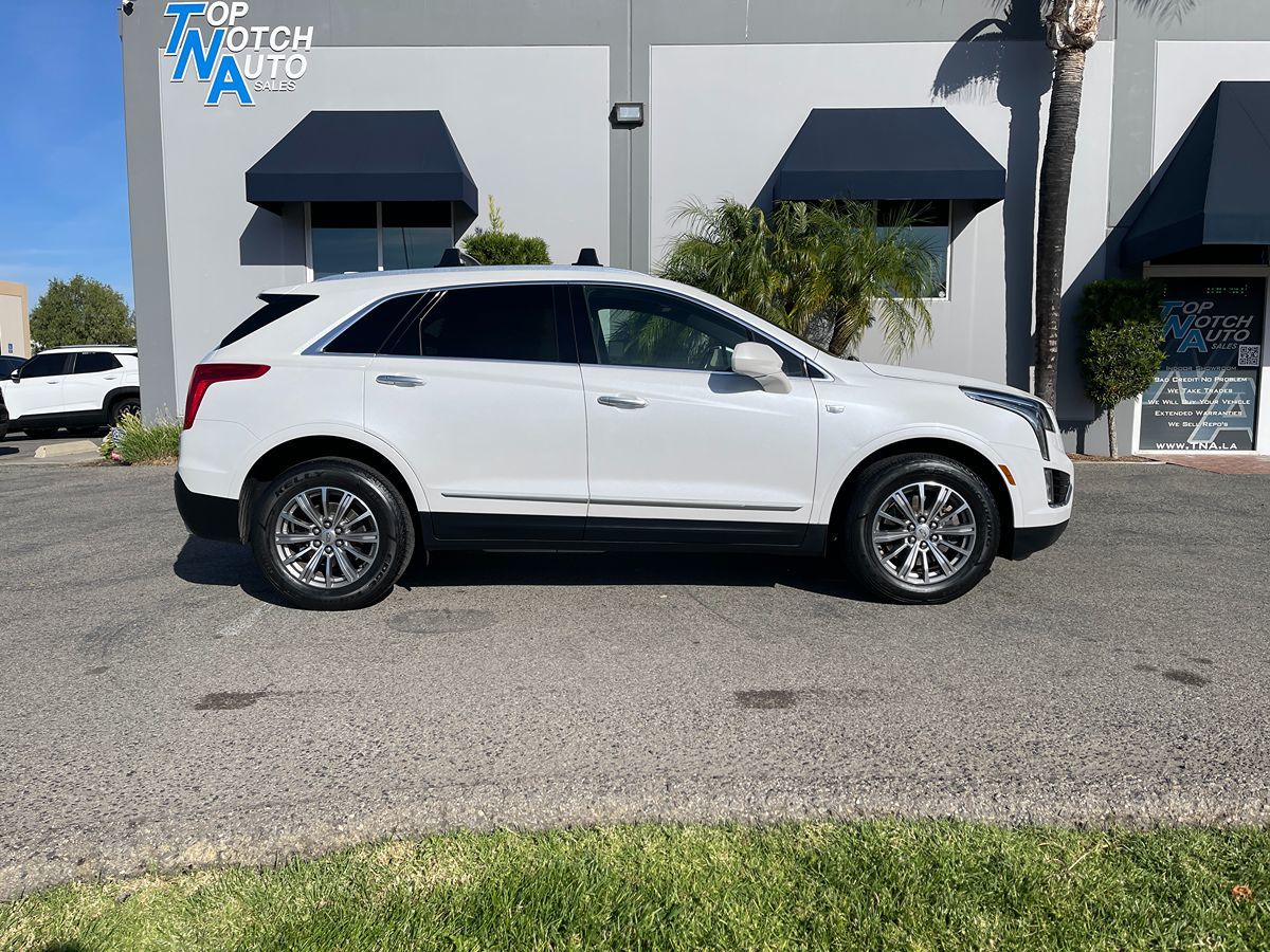 2019 Cadillac XT5 Luxury photo 3