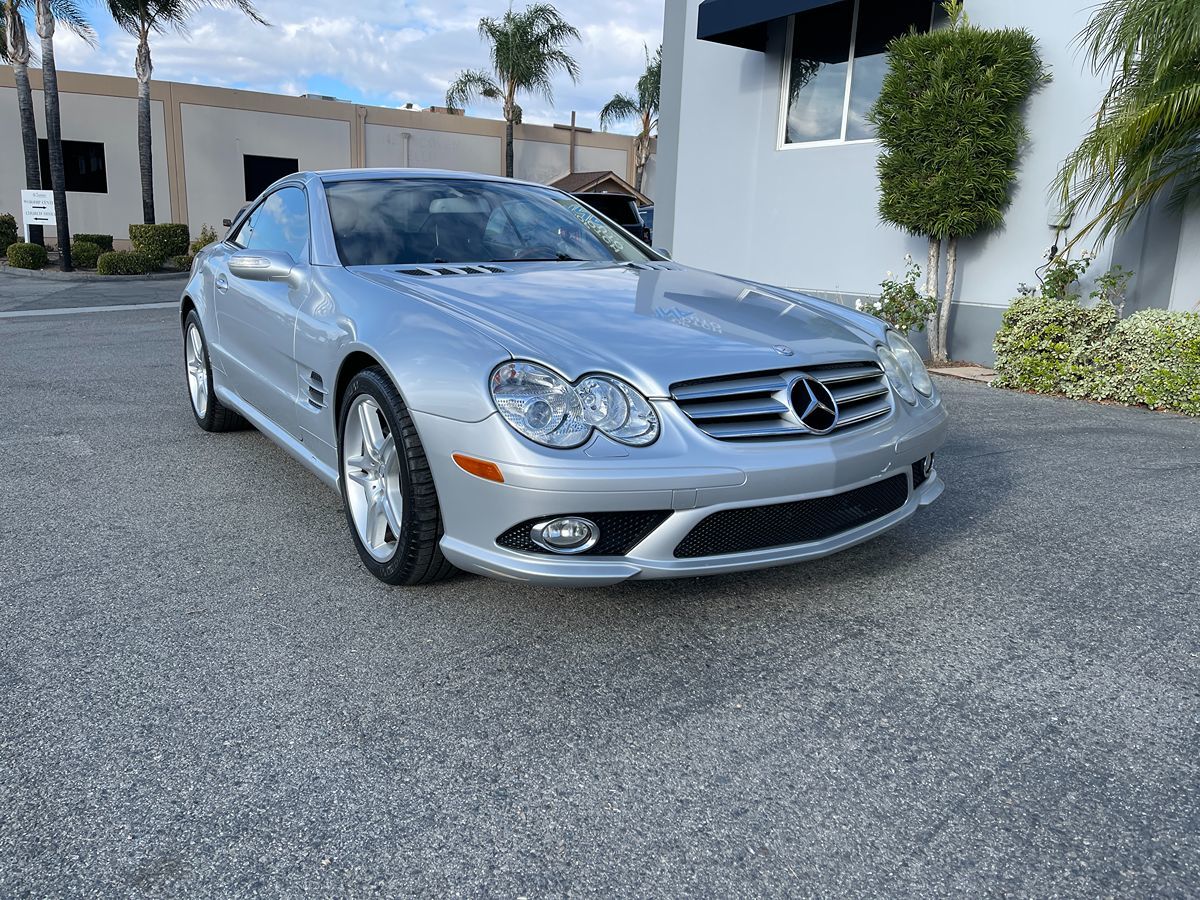 2007 Mercedes Benz SL 550 photo 3