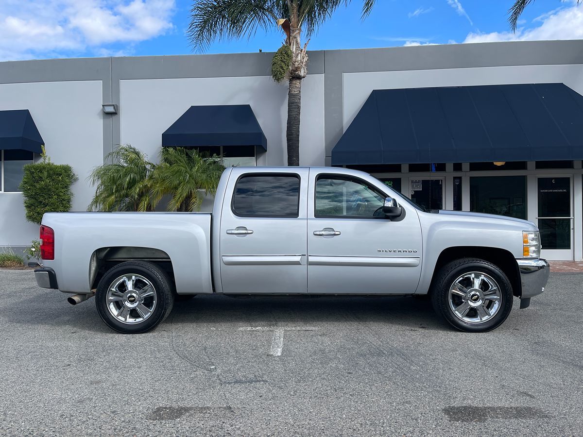 2013 Chevrolet Silverado 1500 LT photo 4