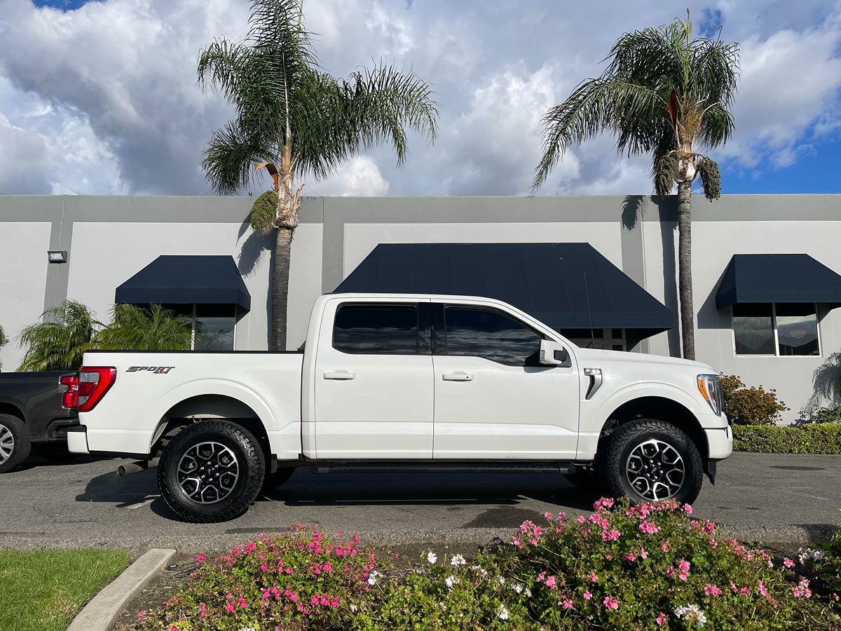 2022 Ford F-150 Lariat photo 4