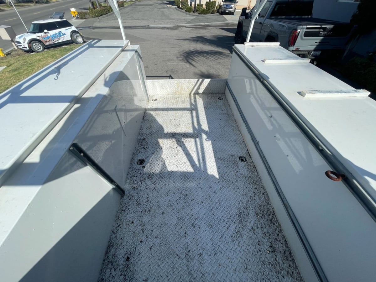 2010 Ford F-450 Super Duty Chassis Cab XL - Photo 10