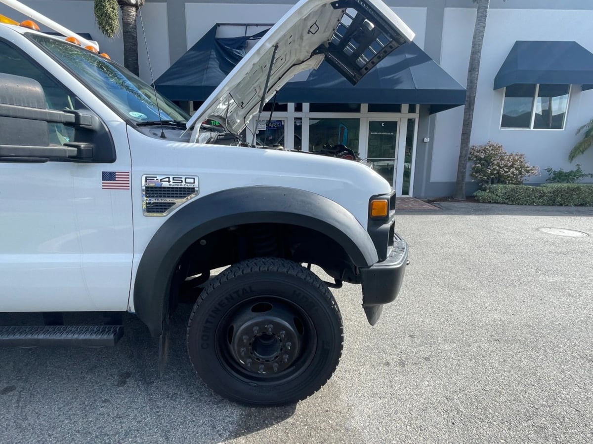 2010 Ford F-450 Super Duty Chassis Cab XL - Photo 26
