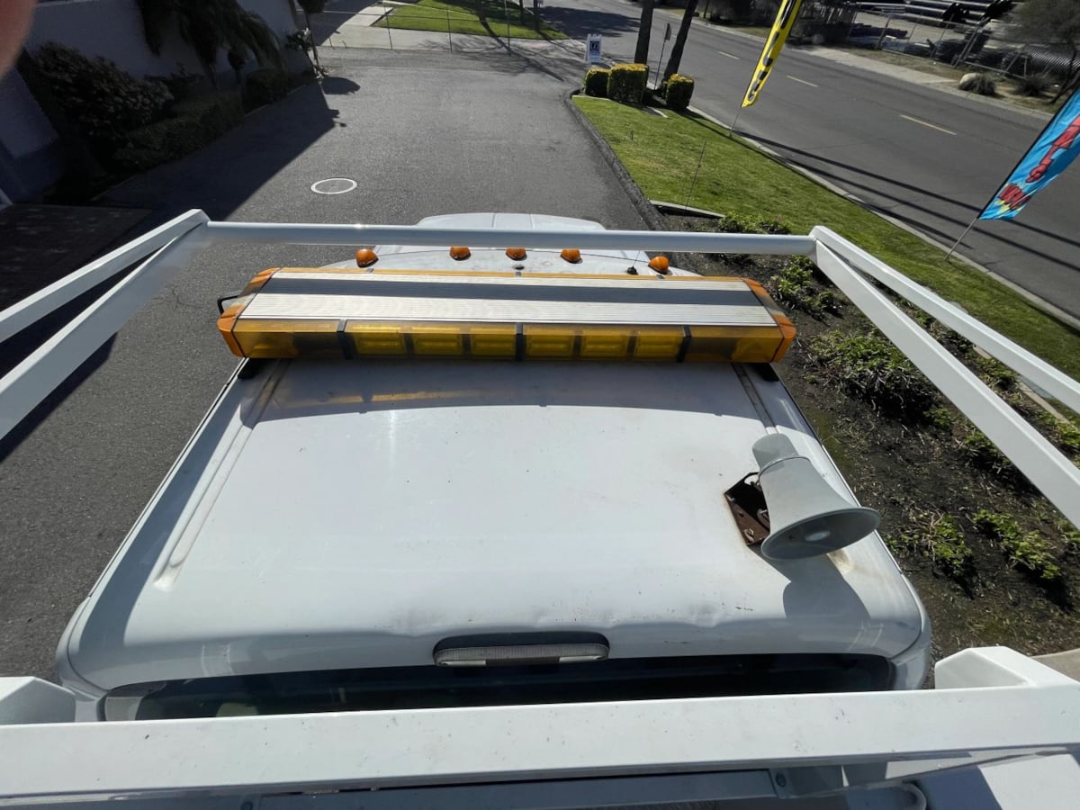 2010 Ford F-450 Super Duty Chassis Cab XL - Photo 38