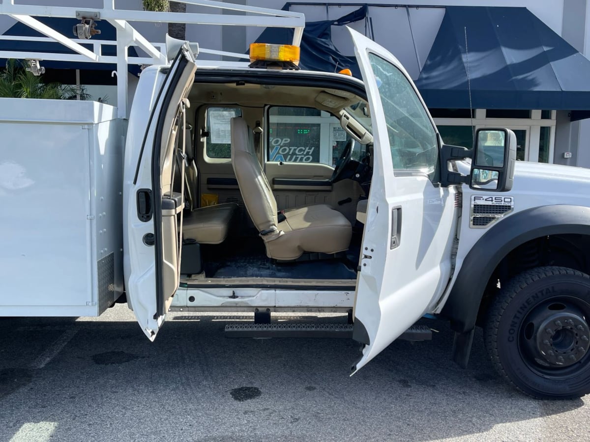 2010 Ford F-450 Super Duty Chassis Cab XL - Photo 40