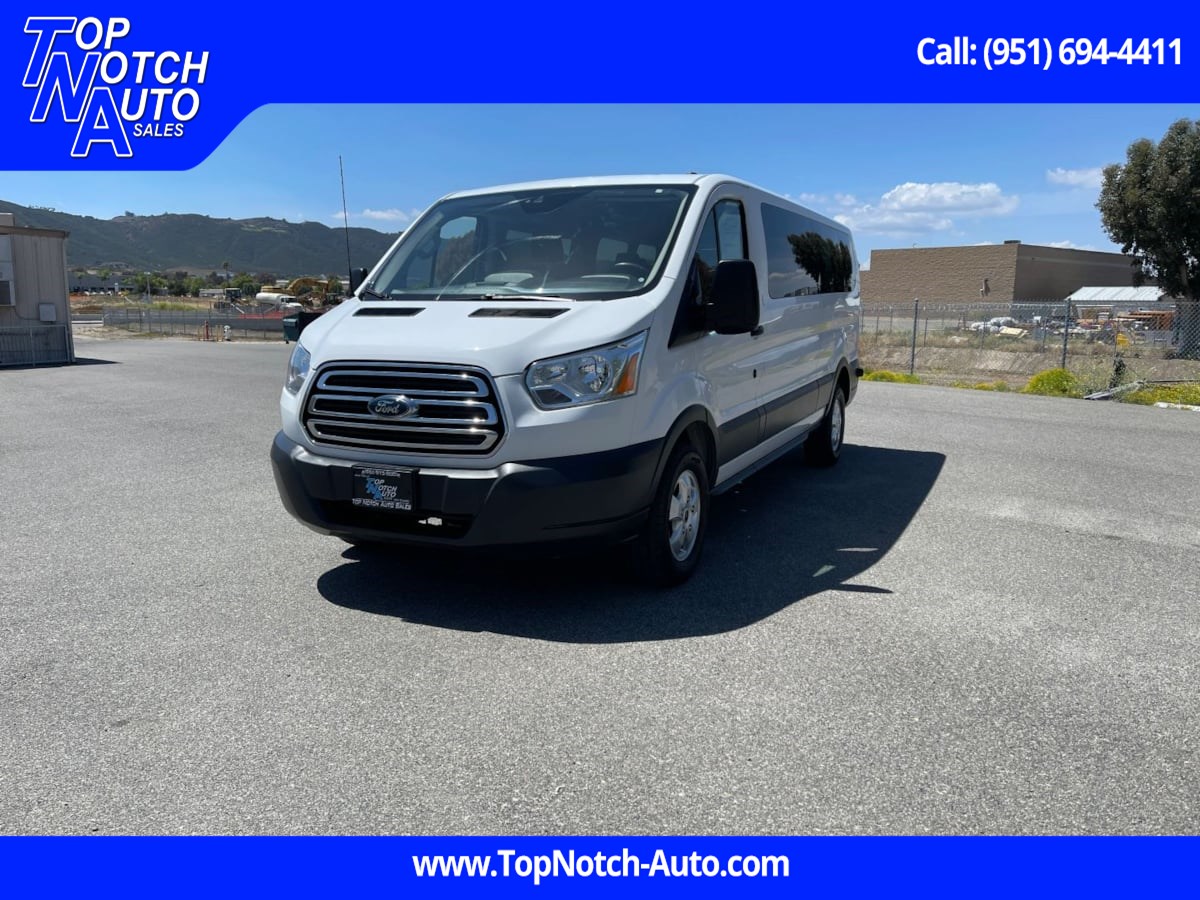 2018 Ford Transit Passenger Wagon XL RWD photo