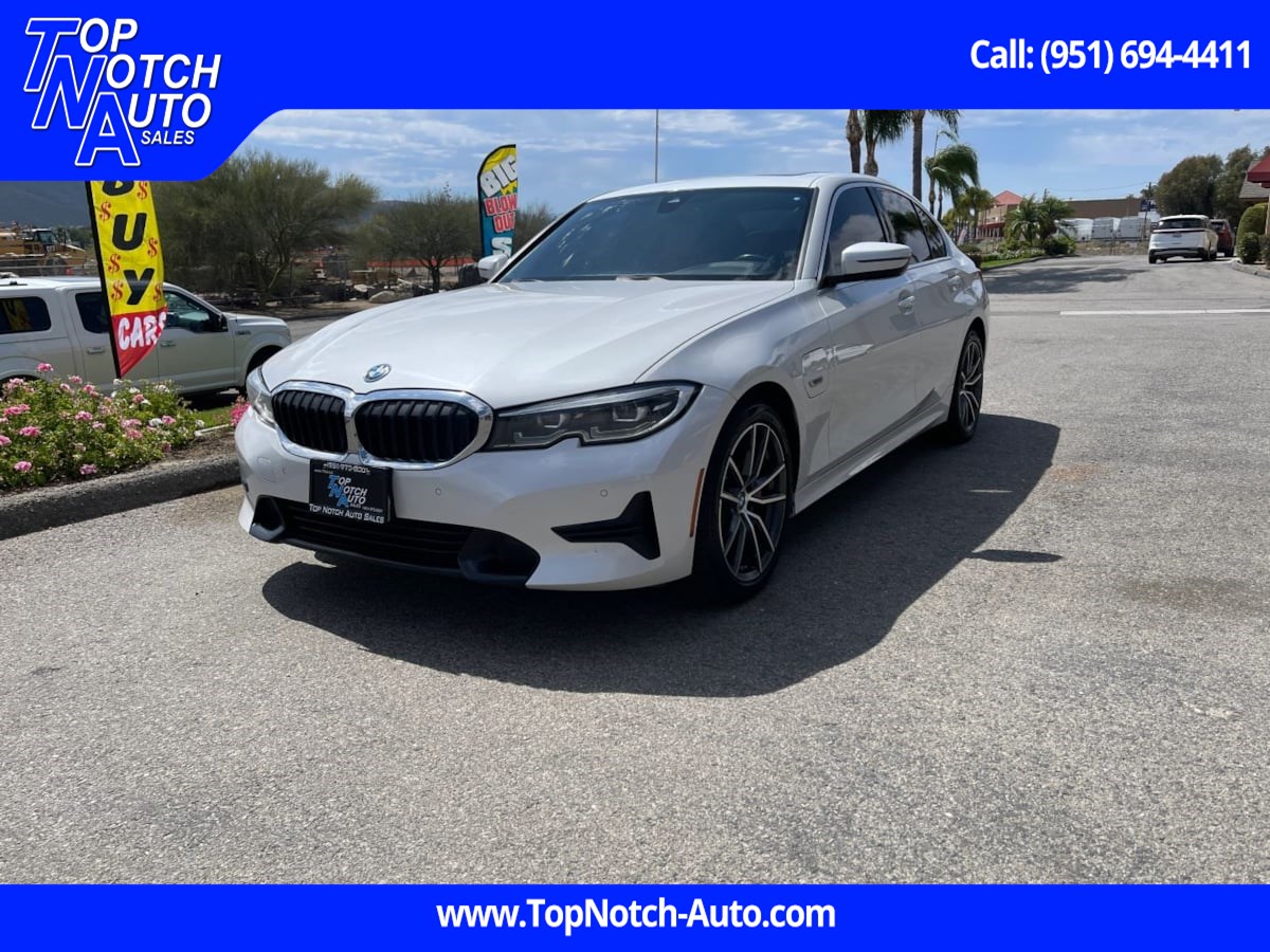 2022 BMW 3 Series 330e