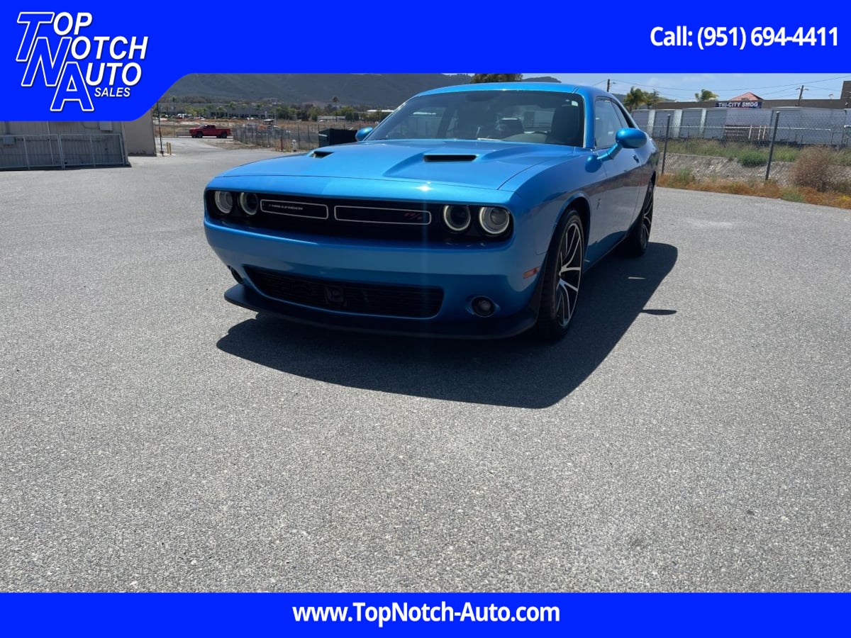 B5 Blue Pearlcoat 2016 Dodge Challenger Coupe Rear-Wheel Drive Automatic