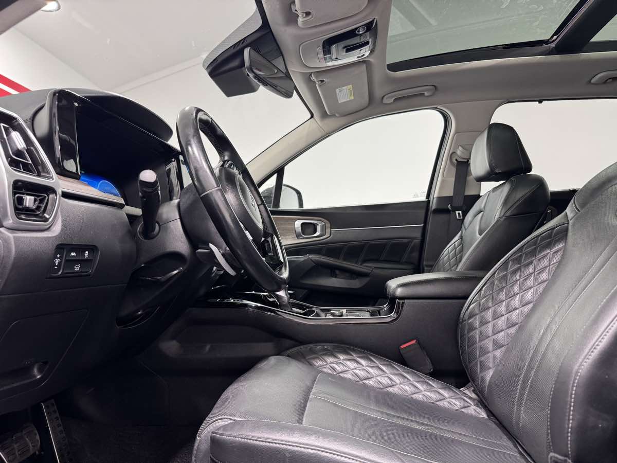 2023 Kia Sorento SX Prestige - Photo 8