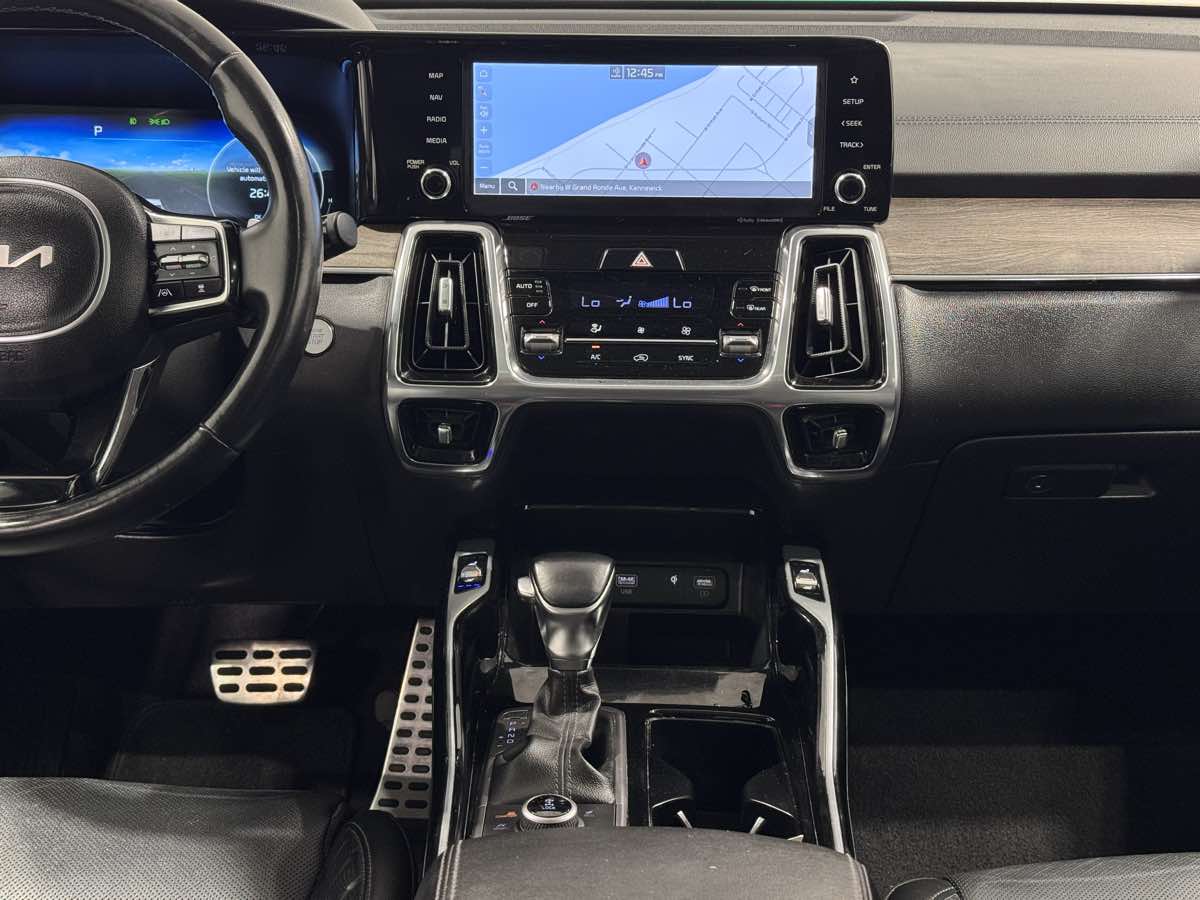 2023 Kia Sorento SX Prestige - Photo 17