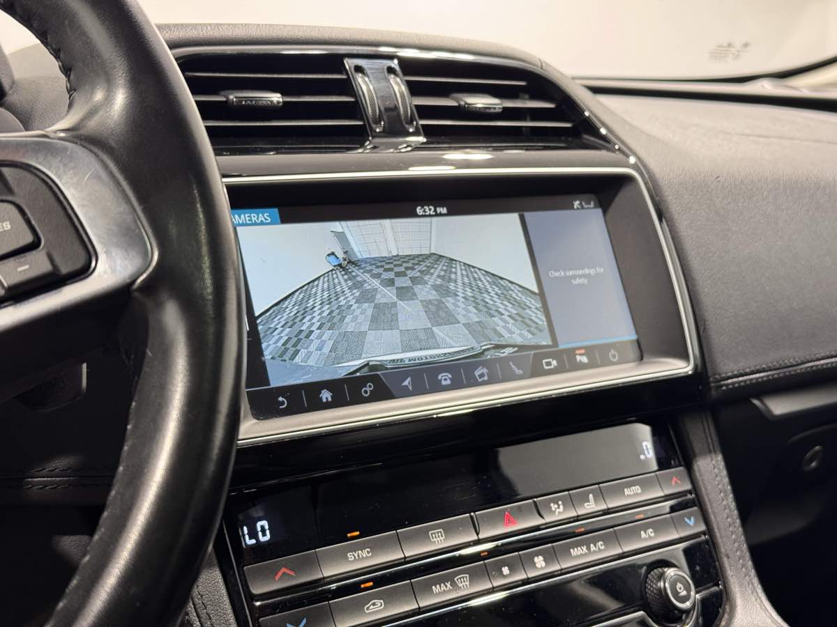 2020 Jaguar F-Pace Prestige - Photo 10