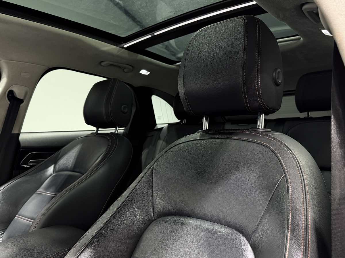 2020 Jaguar F-Pace Prestige - Photo 21