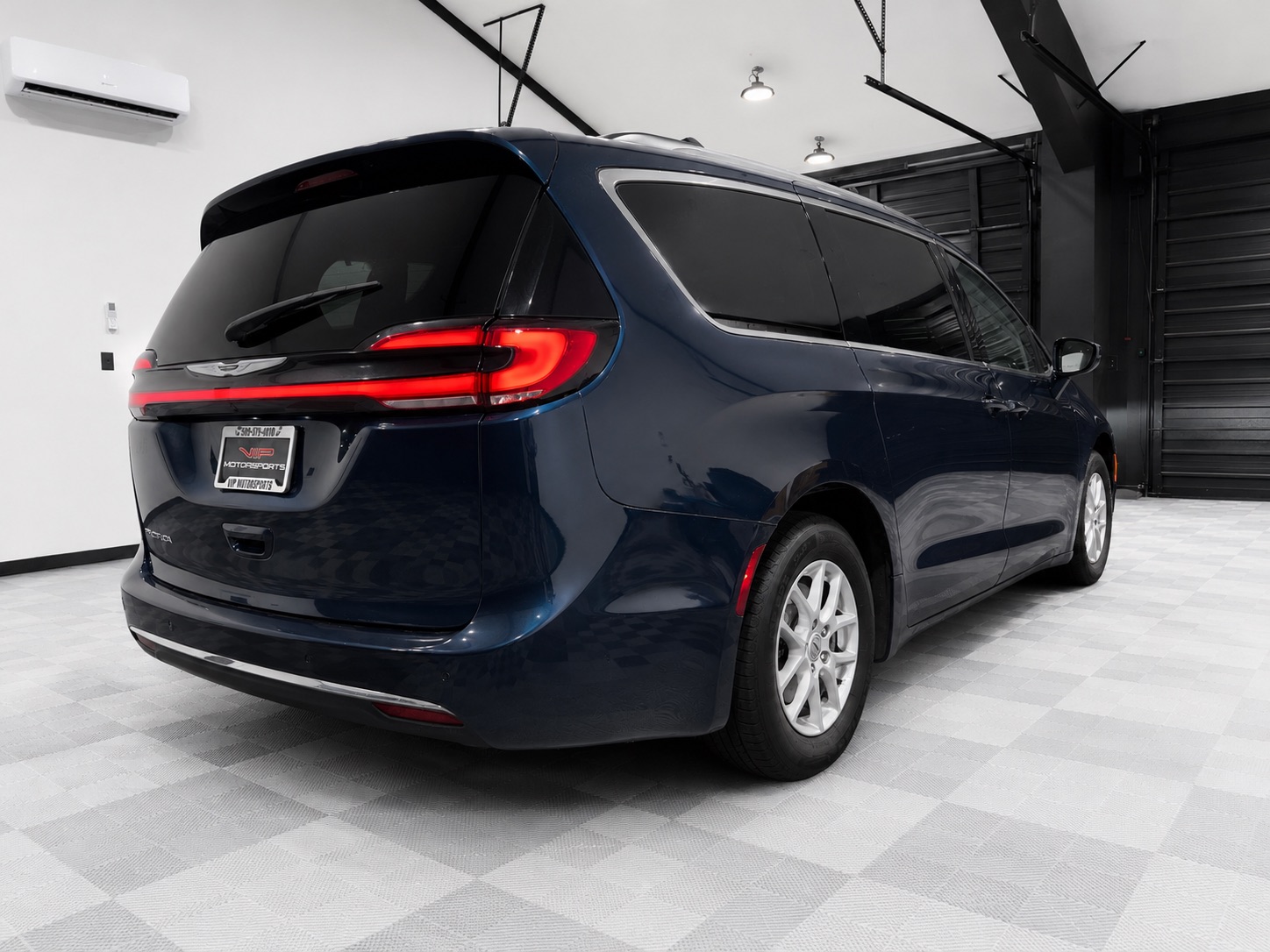 2022 Chrysler Pacifica Touring L - Photo 6