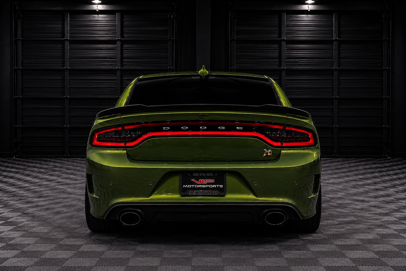 View vehicle photo 5