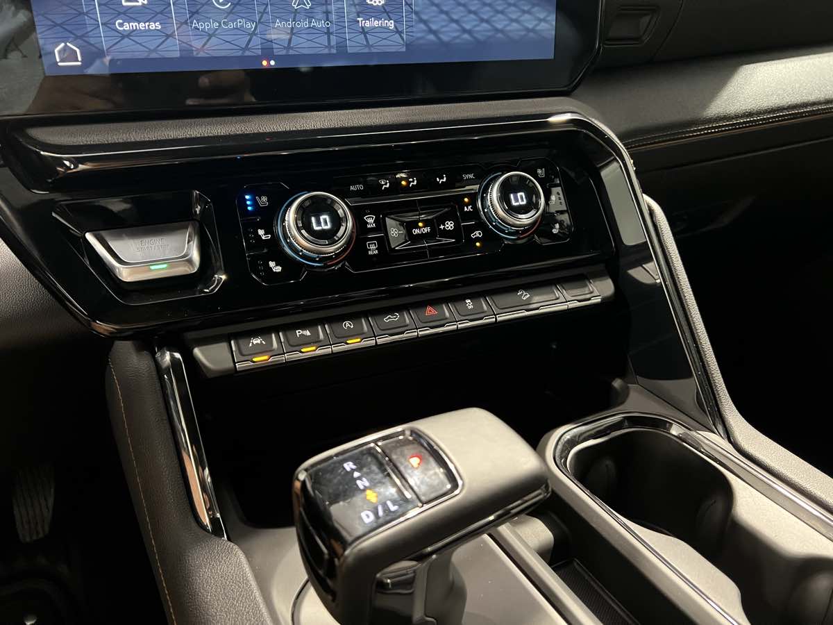 2023 GMC Sierra 1500 AT4 - Photo 12