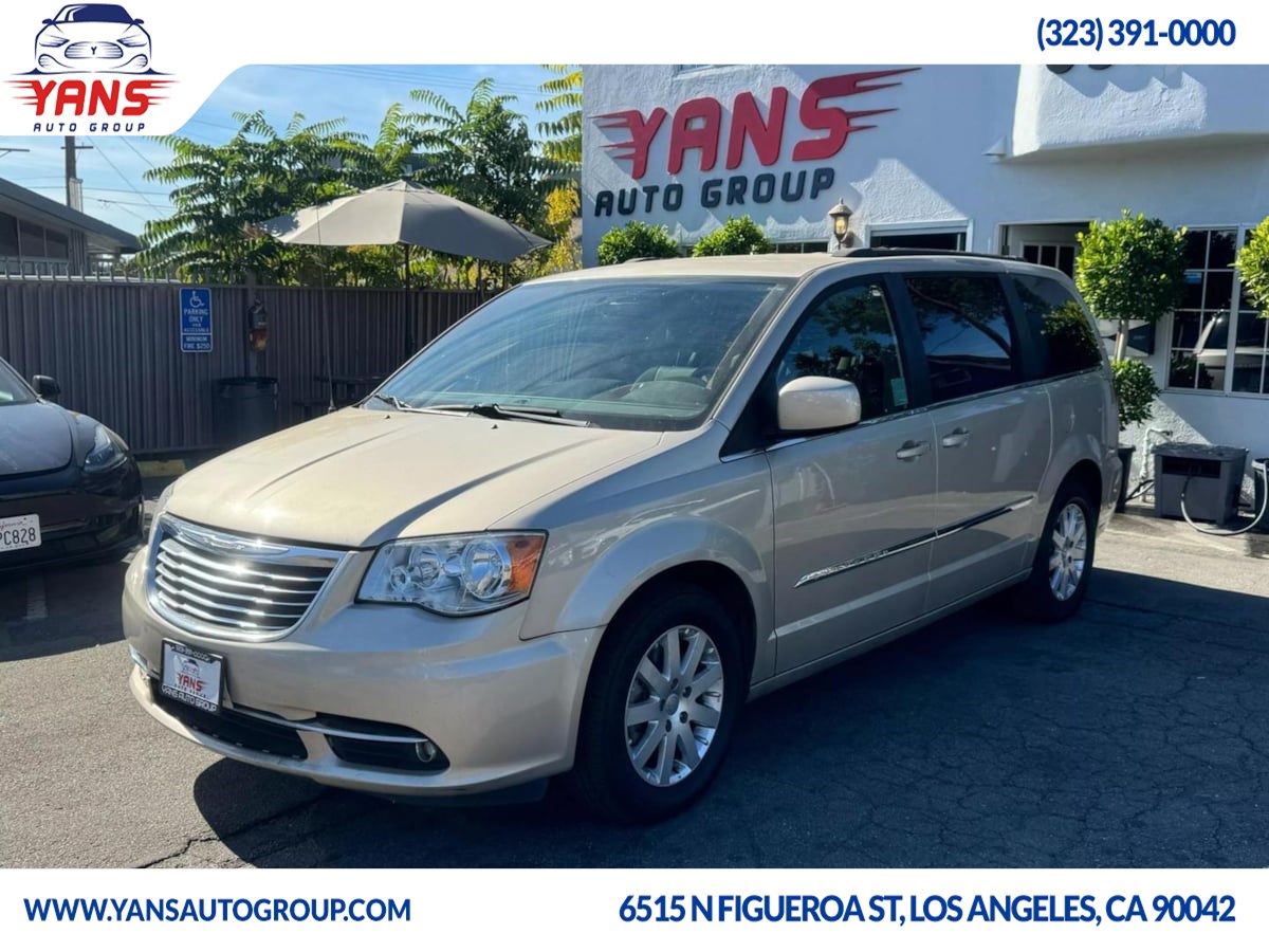 2015 Chrysler Town & Country Touring